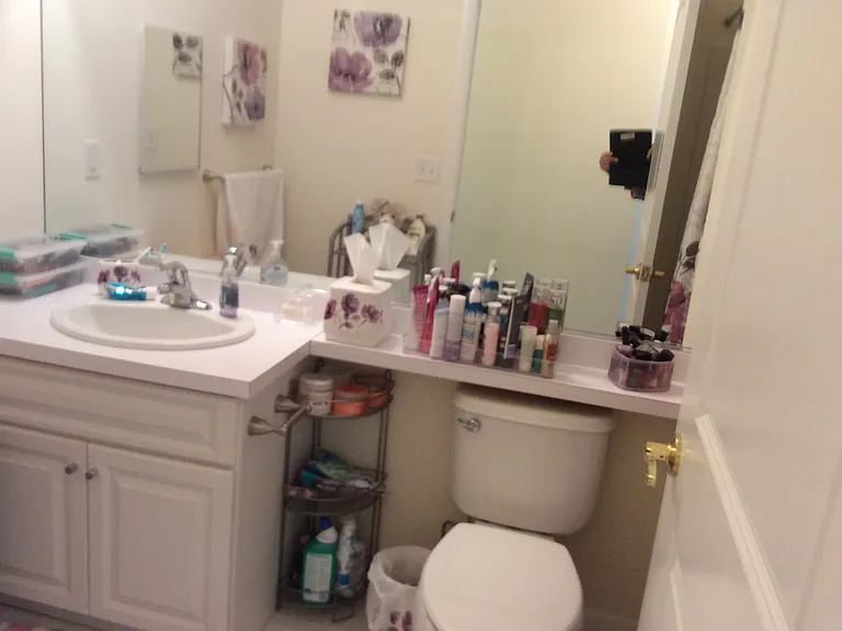 1024 Brittany Dr — Photo 3