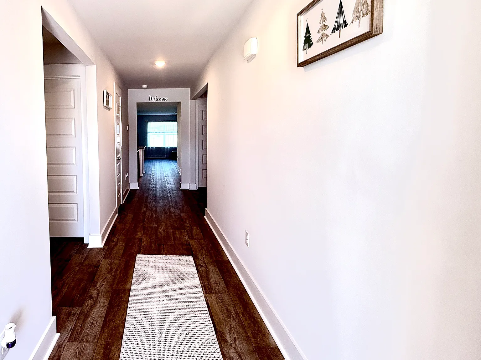 4 bed, 1774 sqft, $2,200 — Photo 2