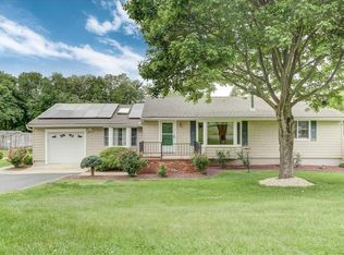 20 High St, Morganville, NJ 07751