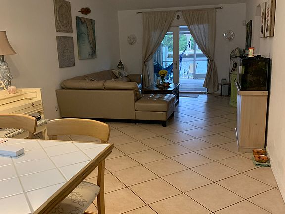 3rd image of 4473 Treasure Cove Dr