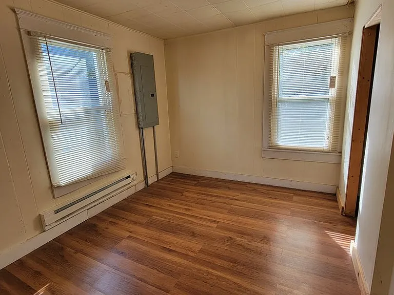 1011 W Elm Arc — Photo 4