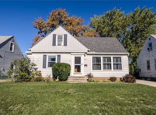 29815 Robert St, Wickliffe, OH 44092