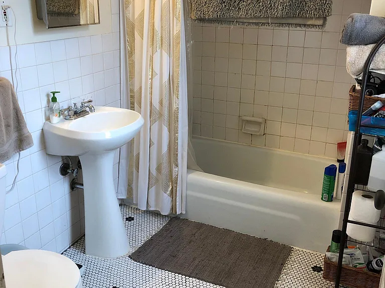 3025 Garfield Ave #2 — Photo 10