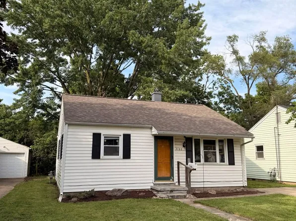 2160 Ulen Ln, Lafayette, IN 47904