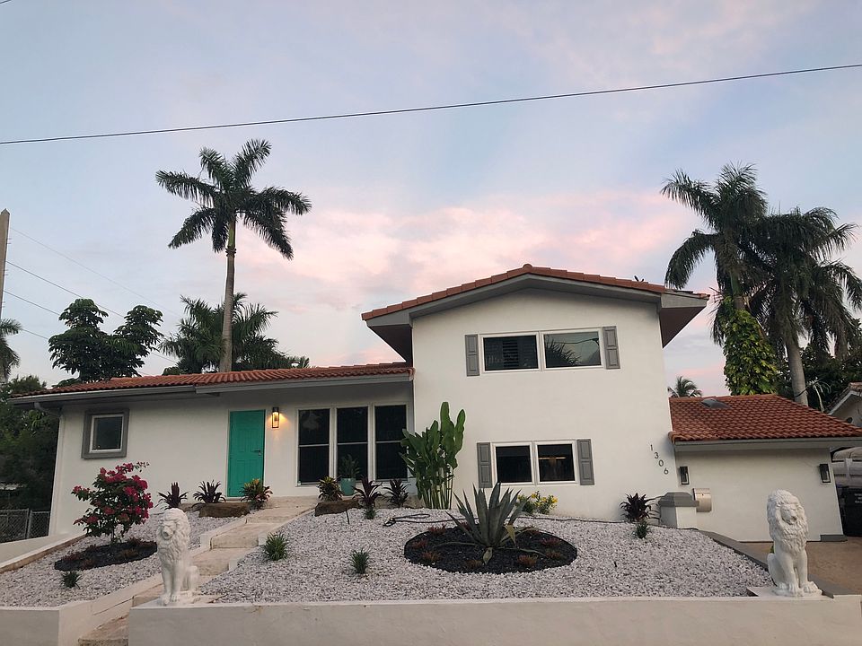 1st image of 1306 N 28th Ave