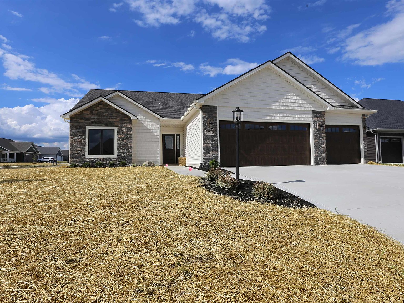 9745 Foxwood Psge, Fort Wayne, IN 46835 Zillow
