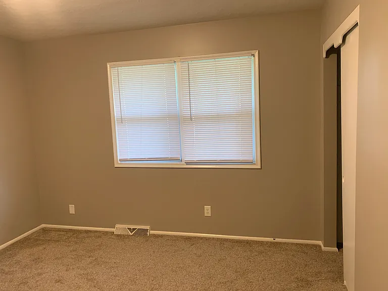 9023 Nina St — Photo 30
