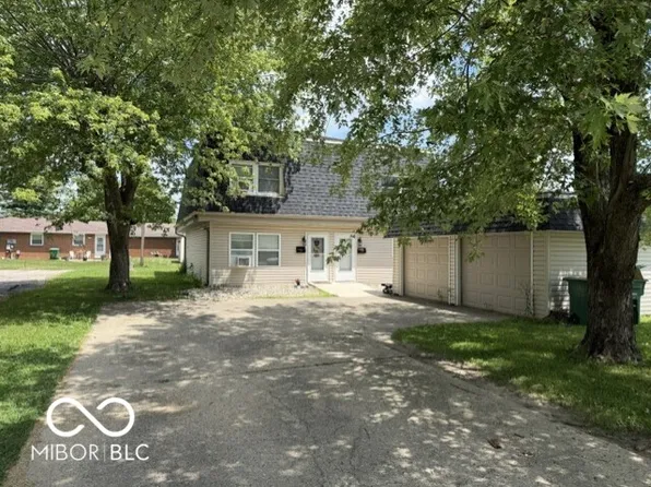 1618 Plymouth Dr, New Castle, IN 47362