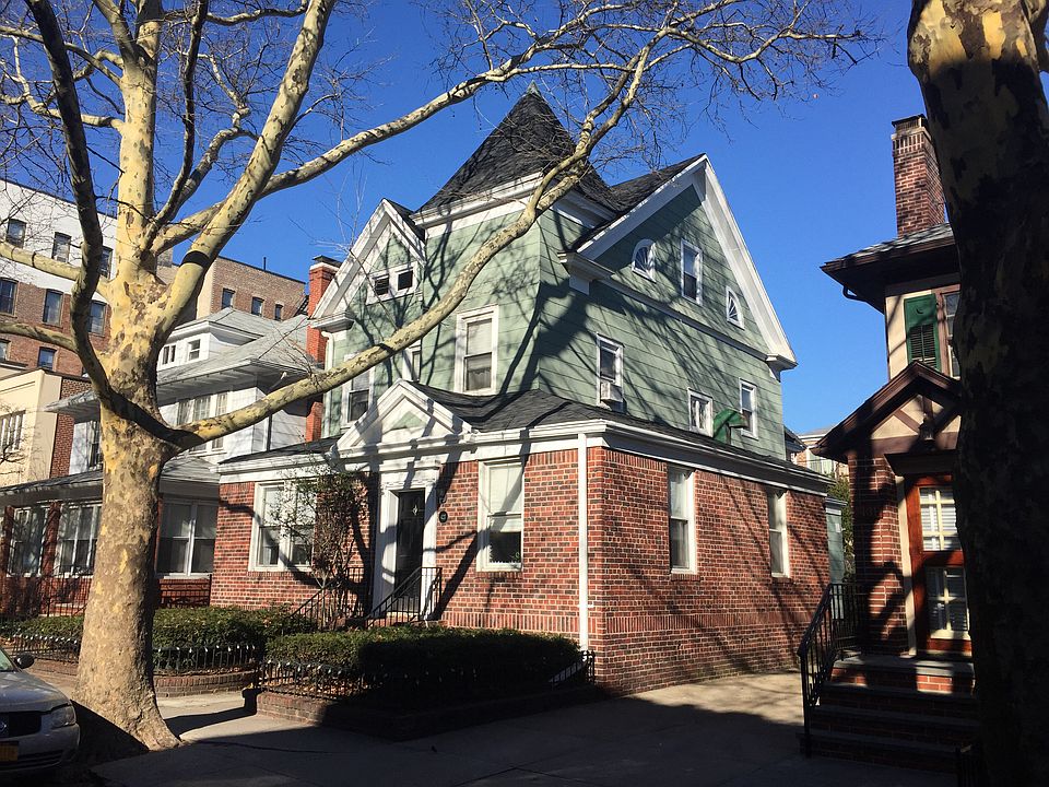 2nd image of 427 79th St