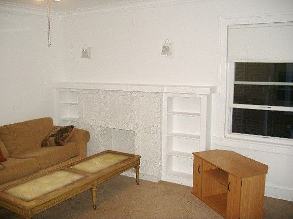 2nd fl living rm