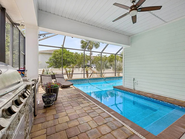 45 Tamarac Ave — Photo 34