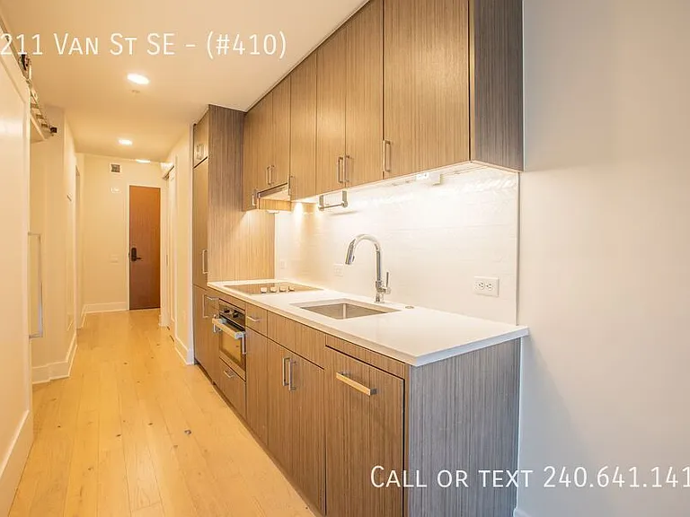 1211 Van St SE #410 — Photo 24