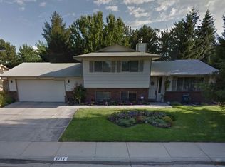 8712 W Donnybrook Dr, Boise, ID 83709