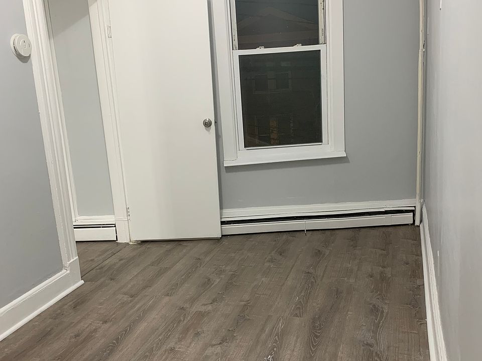 Large Bedroom Front