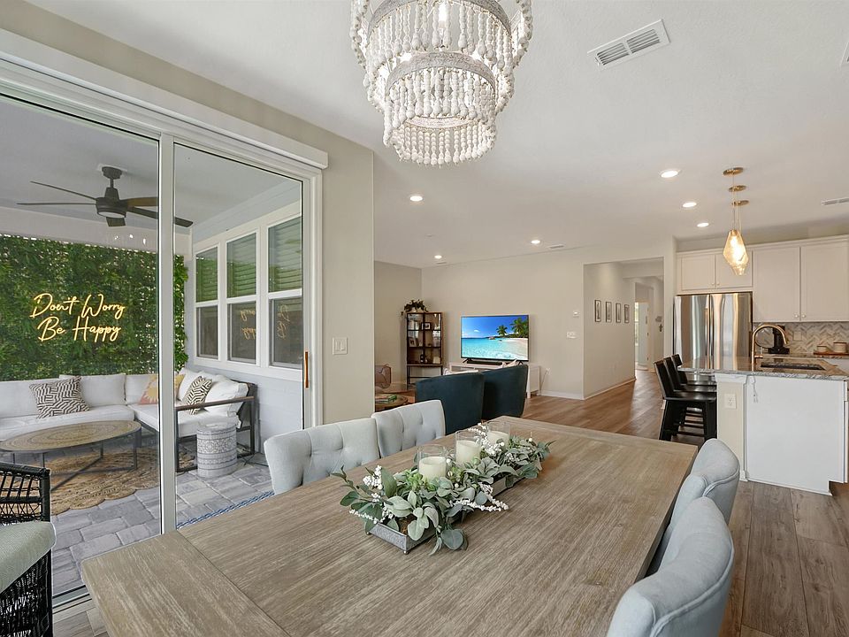 1st image of 468 La Mancha Dr
