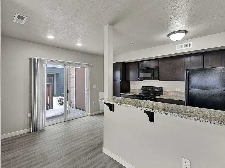 Centerpoint Townhomes — Photo 26