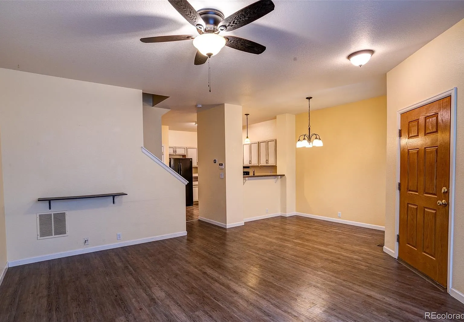 Ridgeview Neighborhood — Photo 2