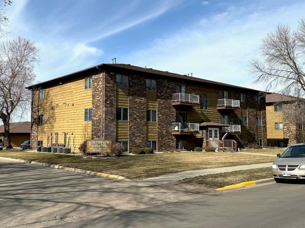 2021-2231 N Kimball St, Mitchell, SD 57301