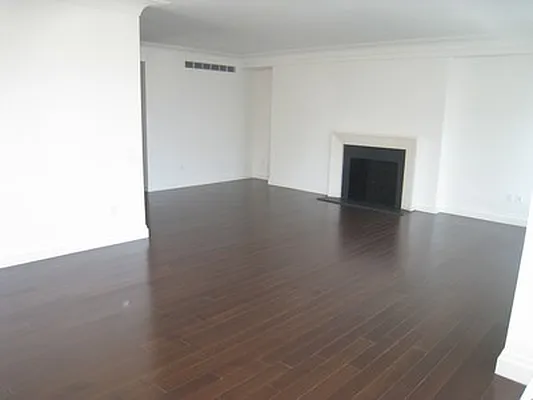 Rented by Evans Real Estate | media 44