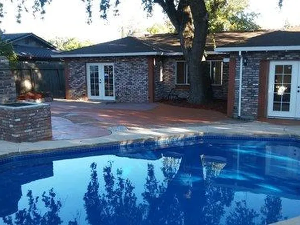 1403 Royal Oaks Dr, Stockton, CA 95209