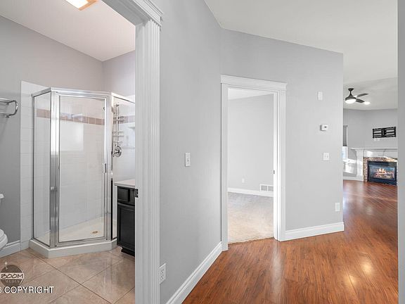 4th image of 6772 Delong Landing Cir