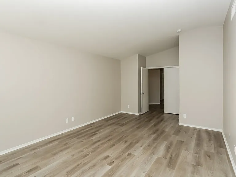7521 Wandering St — Photo 9