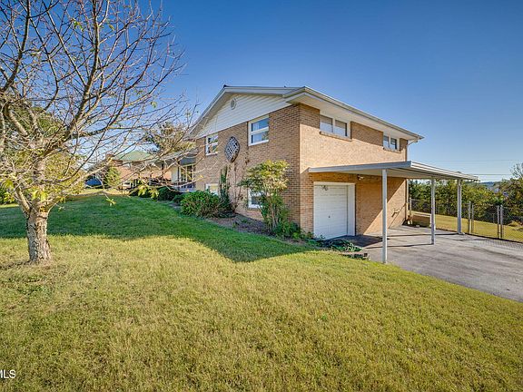 3rd image of 113 Rosefield Dr