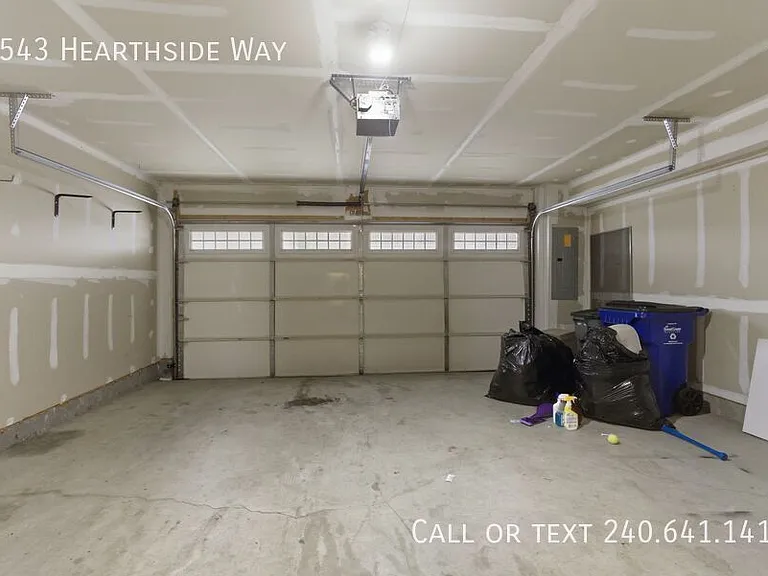 7543 Hearthside Way — Photo 21