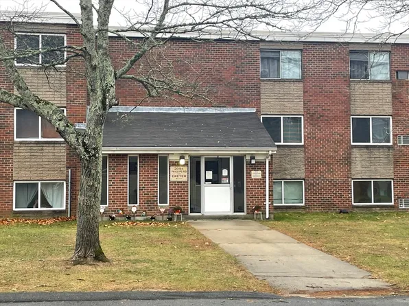 2094 Phillips Rd APT 33, New Bedford, MA 02745