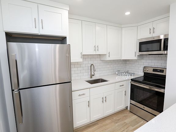 3rd image of 207 Beaver St APT A2