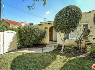 1420 Carmona Ave, Los Angeles, CA 90019