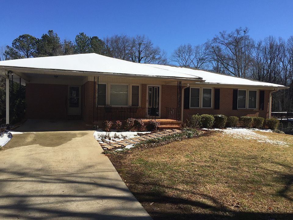1st image of 216 Montis Dr