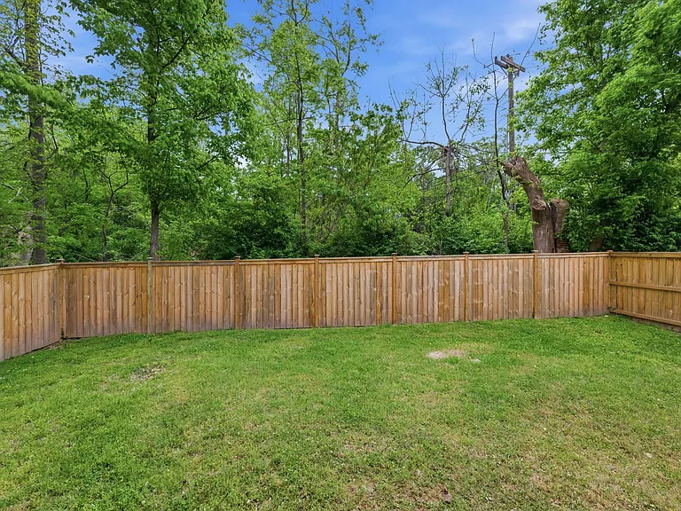 1253 W Main St — Photo 18