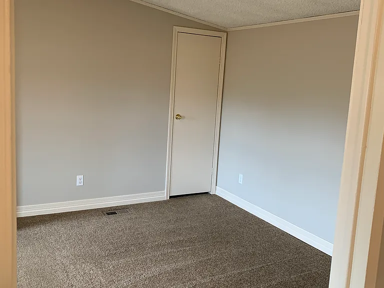 3115 S Meridian Rd — Photo 19