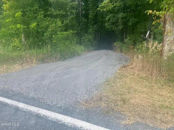 6927 Chaneysville Rd, Clearville, PA 15535