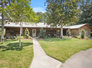 24 Pittman Rd, Ocean Springs, MS 39564