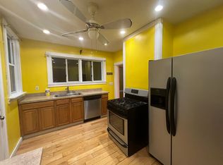 97 Norfolk Ave FLOOR 1, Swampscott, MA 01907