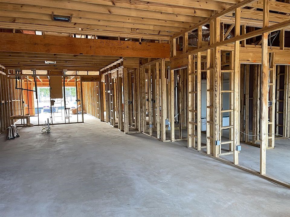 2nd image of 208 Riverbank Way