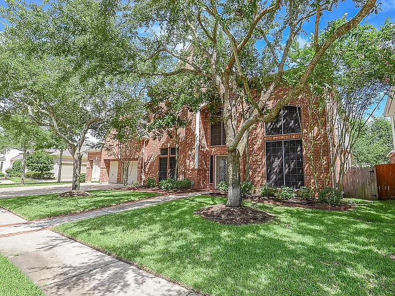 21010 Kelliwood Park Ln — Photo 4