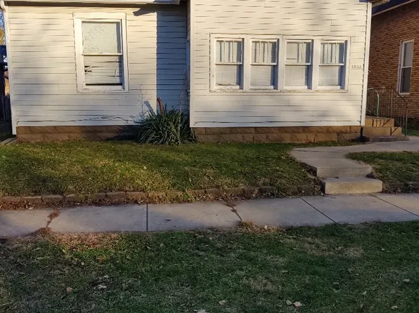 2033 N 12th St, Terre Haute, IN 47804