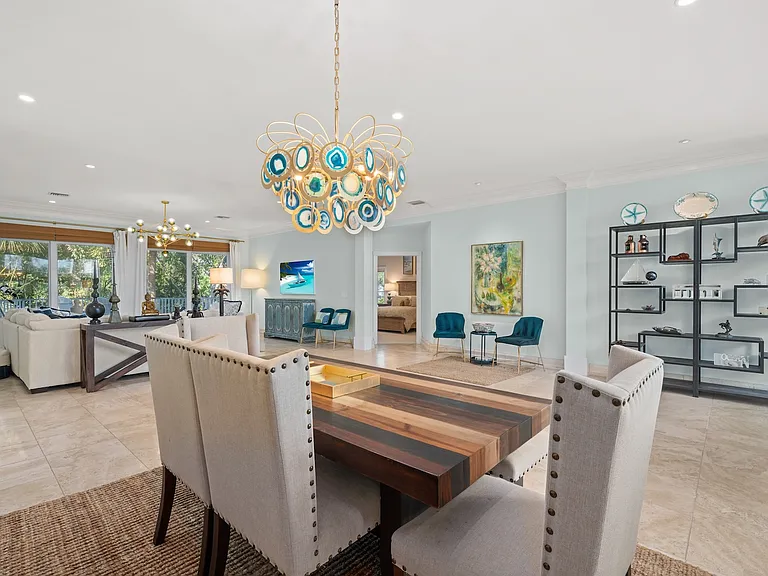 660 Anchor Dr — Photo 8