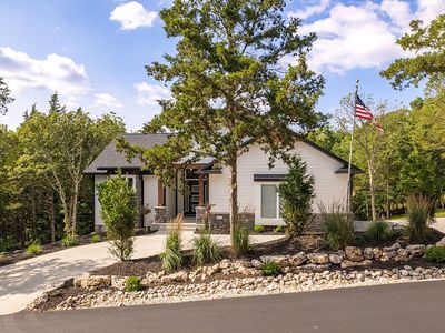 399 W End Cir, Osage Beach, MO, 65065