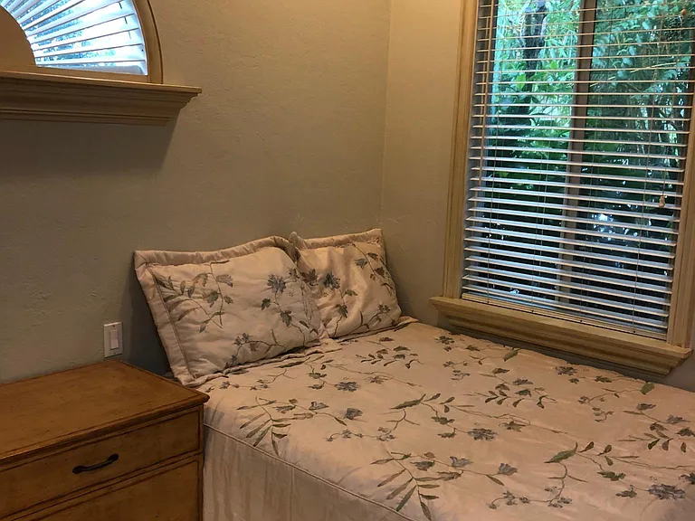 4885 Bonanza Ct — Photo 11