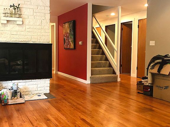 3rd image of 16538 27th Ave NE