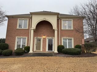 1616 Kirby Pkwy, Memphis, TN 38120