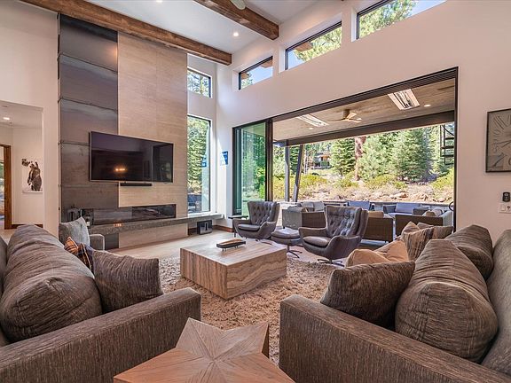 3rd image of 9030 Versant Ct