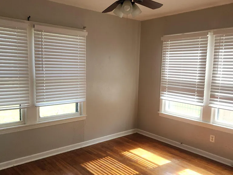 926 Cross St — Photo 8