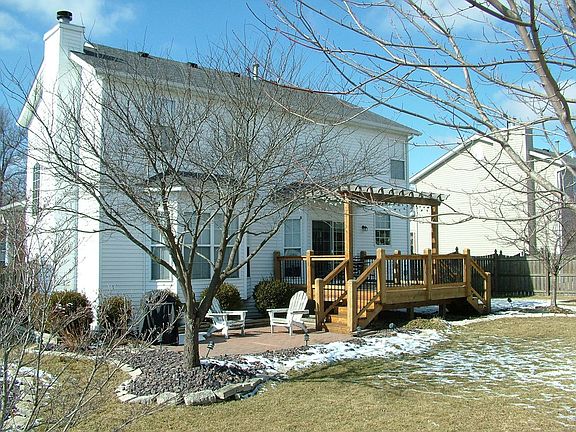2nd image of 1574 Maplewood Ct