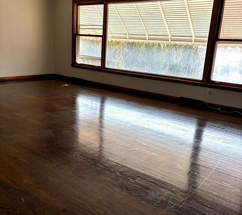 Large Living Room