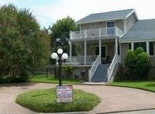 2015 Heards Lane Cir, Galveston, TX 77551